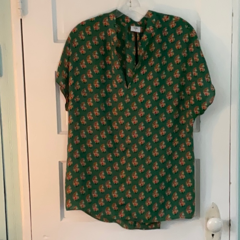 Cabi dolman cap sleeve green slip-on top size M